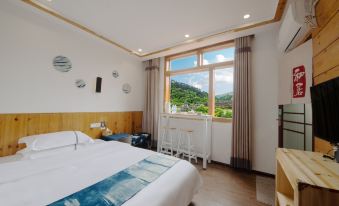 Heju Yangfan Inn (Zhaoxing Dong Village store) - Housity