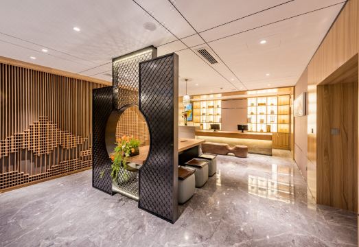 호텔 내부 전경