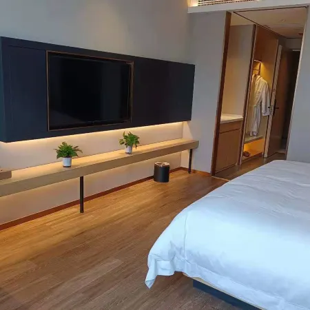 CHEERMAY Hotel (Datong Lingqiu Bus Station)