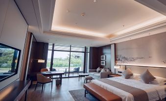 Funing Jinling Jinshahu Lakeside Hotel