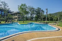 Howard Johnson The Bund Hotel Gasa Hotels in Xinping
