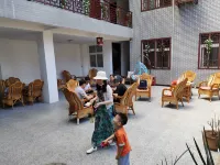 Huadu Hotel Hotels in Yang County