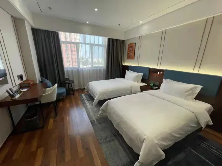 Holiday Inn Tselebari