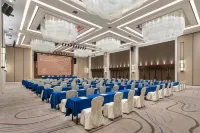 Kande Grand Land Hotel