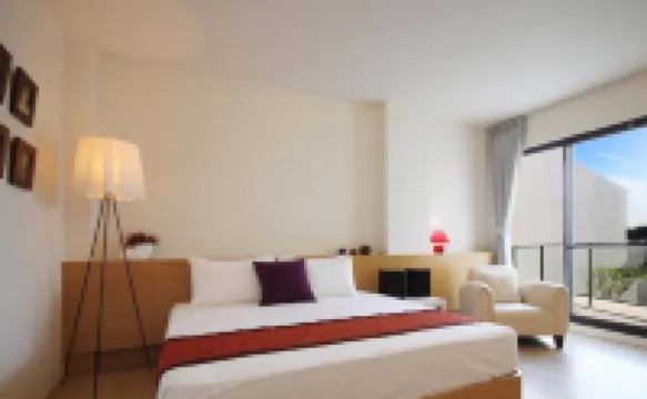 Waterfront 180 Hotels near Anping Fort