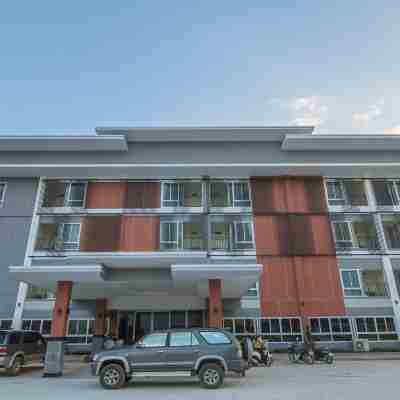 โรงแรมสุขสมบูรณ์ Hotel Exterior