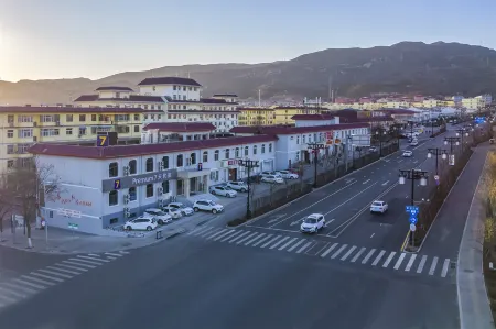 7 days premium hotel (Taiyuan Jinci Park Branch) Отели рядом с достопримечательностью «Tang Shuyu Temple»