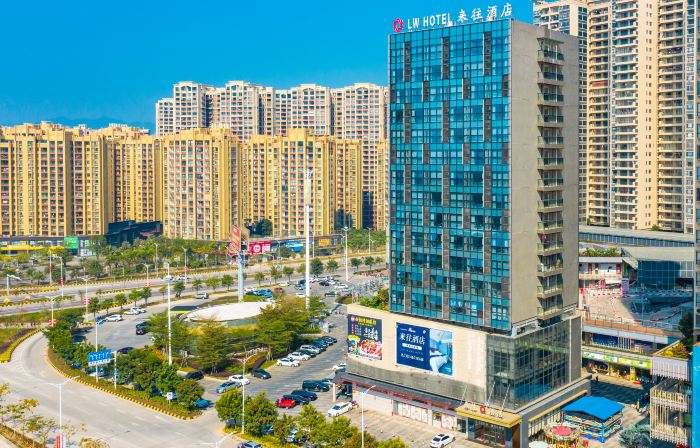 Shuttle Hotel (Yangchun Hang Seng No. 1 Plaza)