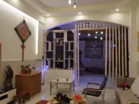 Jingxuange Inn Hotels in Xilin