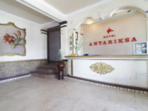 Hotel Antariksa Hotels in Krembangan
