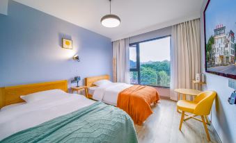 Jinyun Qiyushe Homestay (Xiandu Scenic Area)