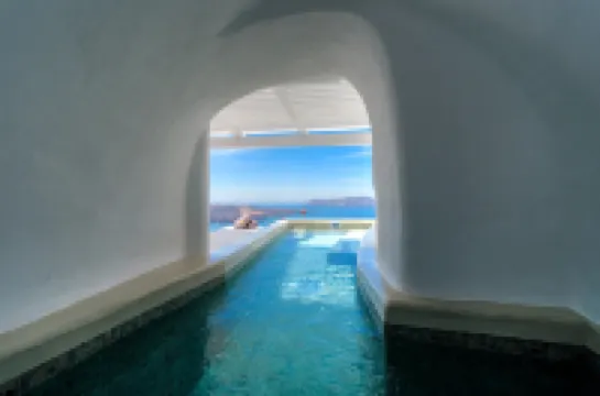 伊麗安娜套房酒店