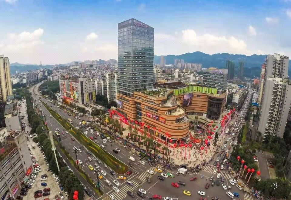 임페리얼 호텔 이빈의 넓은 객실 이미지