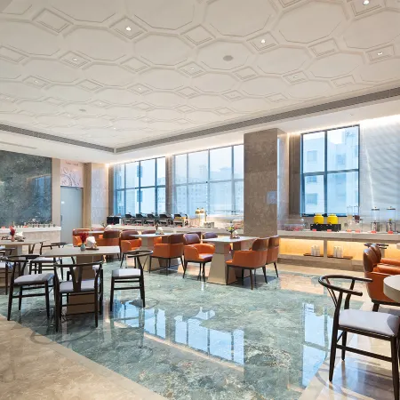 Vienna International Hotel (Fu'an Building Store, Danzhou)