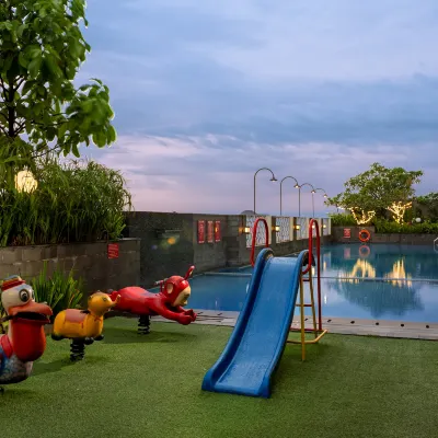 Aston Solo Hotel Hotels near Loji Gandrung