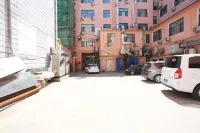 Jiamusi Number Nine Hotel (Railway Station Central Hospital) - Bãi đậu xe