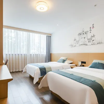 Chendu Huatong Yueda Hotel Hotel dekat Stasiun Moziqiao