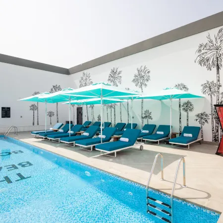 Ecos Dubai Hotel at Al Furjan Отели рядом с достопримечательностью «Джебель-Али»