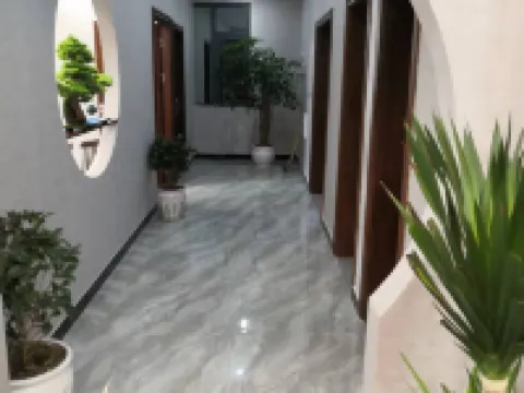 Chengju Zhenpin Hotel Hotels in Xundian