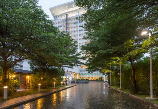 1. 칸타리 호텔 카..