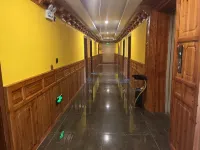 Gongpeila Hotel (Kangding Xinduqiao)