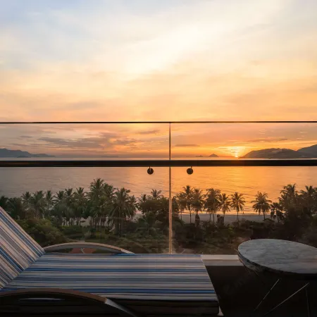 Queen Ann Nha Trang Hotel