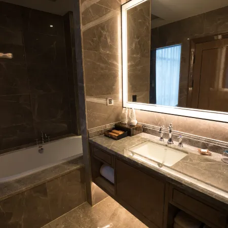 Kamston International Hotel