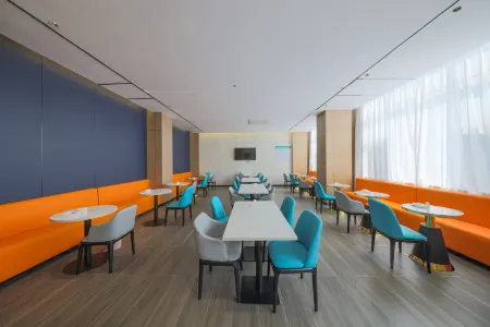 Ximei Yiting Hotel (Yinghu Park Bus Terminal Branch) Отели в г. Инцзян