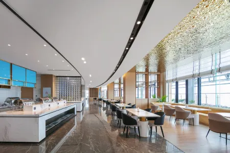 Haiyan  Kaiyuan  Yiju Hotel