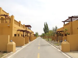 Urho Western Chinese Inn Hotel