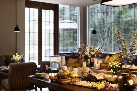 Chuanxing Yinli Hotel (Chengdu Kuanzhai Alley) Отели рядом с достопримечательностью «Taipingyuan Campus， Southwest University for Nationalities»