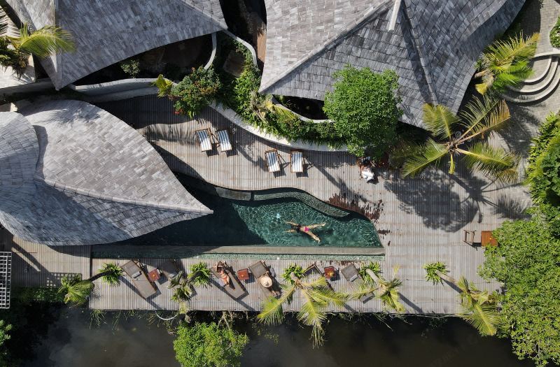 ZIN Canggu Resort & Villas photo 4