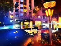 Lian Ying Apartment (Jiafu Shangjiang Zunpin Store)