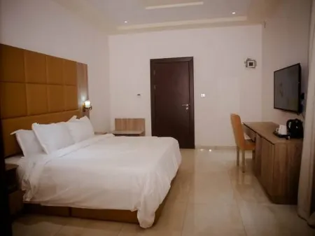 Oti Hotels and Spa by Amber