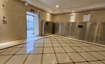 Fuyang Yushan Boutique Apartment (Sanma Commercial Plaza)