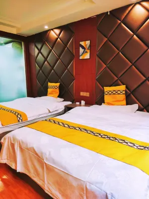 Huadu Business Hotel, Nanhai - pet friendly