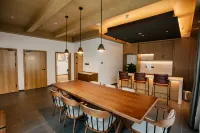 Qiandaohu Lanwan Resort Hotels in Chun'an