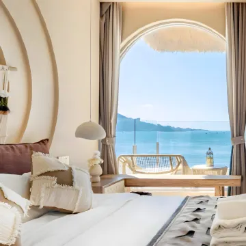 Xiyue Lijing Resort Apartment (Shanwei Poly Jinchowan Branch) Hotels near South China Normal University (Shanwei Campus)