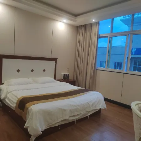 Sihai Hotel Отели в г. Чженьфен