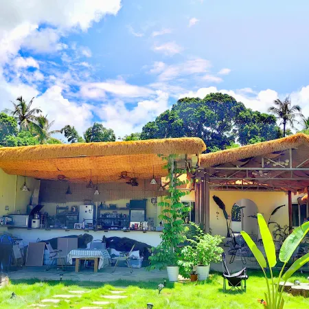 B·BIRD Qingniao Courtyard Homestay (Riyue Bay)