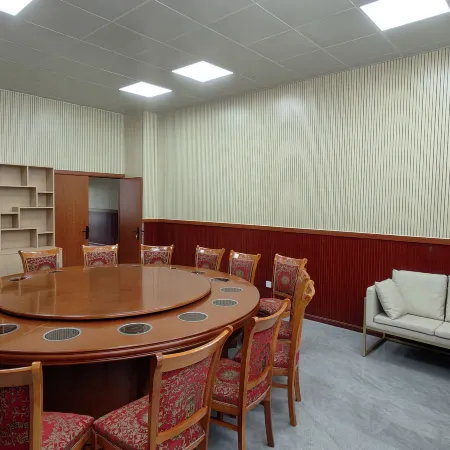 Yongsheng State-Owned Assets Group Conference Service Center Grand Hotel