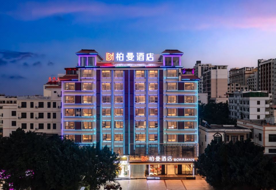 hotel overview picture