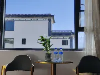 Jianchuan Alili Homestay - موقف سيارات