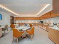 Vienna Hotel(Kunshan South High-speed Railway Station Branch) - balcony