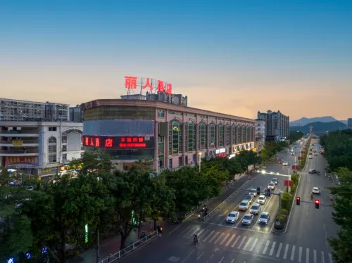 Beauty Hotel (Rose Lake Jinhui Station Branch) - balcony