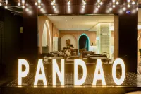Pandao Morocco Hotel (Gucheng Paifang Street Guangji Bridge)