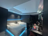 inn·to電競酒店 Hotels in Zhongshan Road