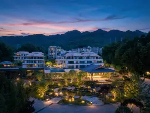 Popular Premium Hotels in Lichuan