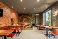 Retro Private Hot Spring Hotel - avec sources thermales