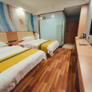 Donglan Lvyuan Hotel